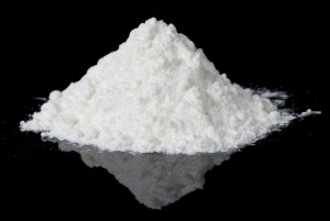 White Powder CS shutterstock_39507322